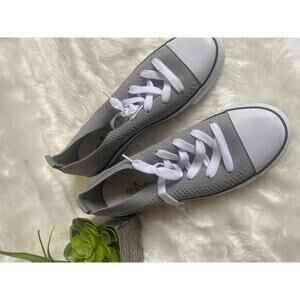 EpicStep Gray Knit Low-Top Sneakers with White Laces 9.5